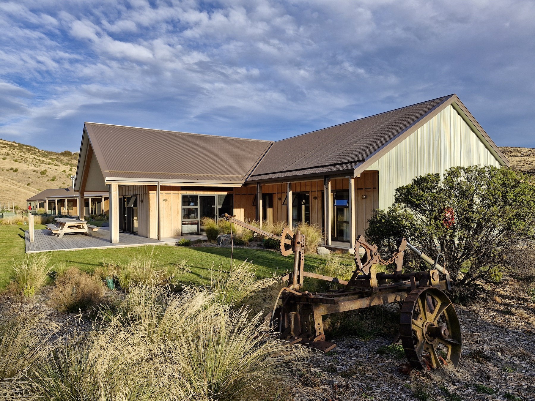 Lodge 2